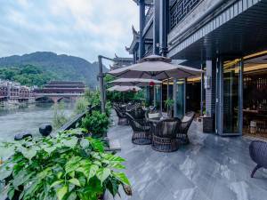 鳳凰鳳凰古城附近口碑人氣五星(鉆)級酒店