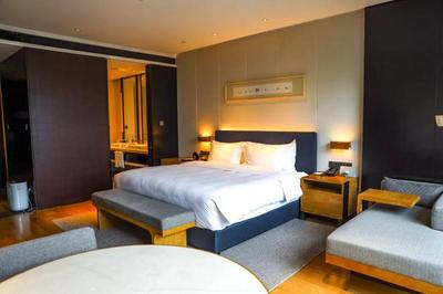 東錢湖敢這么玩周年慶的五星酒店還是頭一次見!